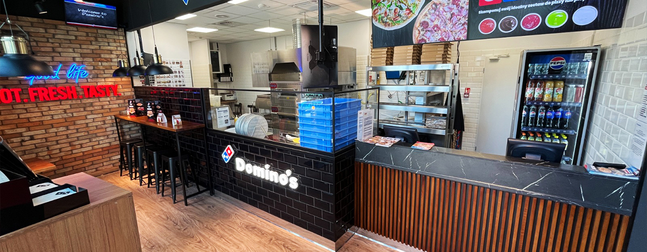 Domino's Pizza Wrocław Bierutowska wewnątrz